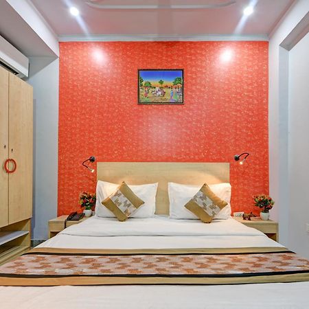 Royal Spark Inn1 - Medicity Gurugram, Near Medanta Hospital Gurgaon Dış mekan fotoğraf