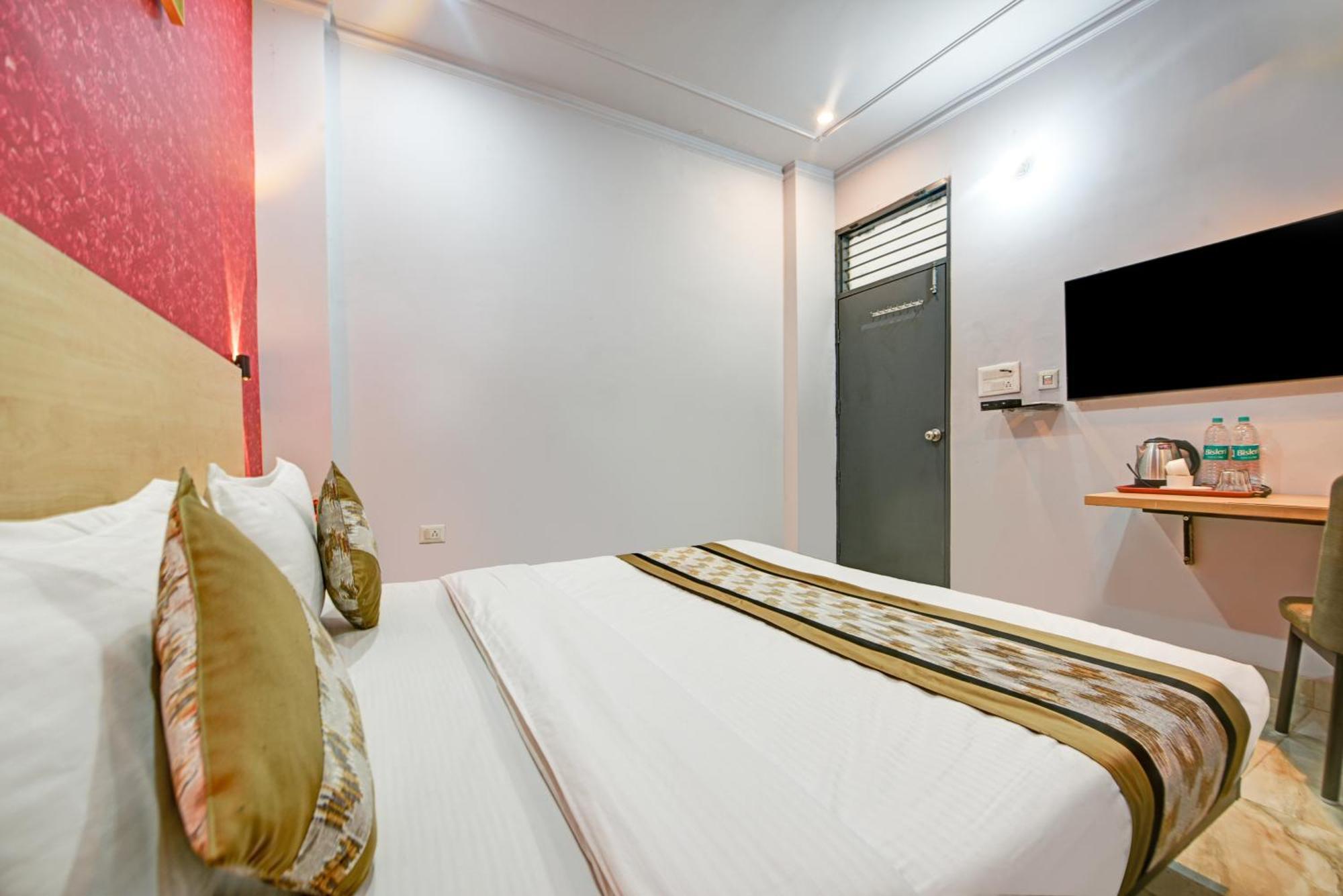 Royal Spark Inn1 - Medicity Gurugram, Near Medanta Hospital Gurgaon Oda fotoğraf